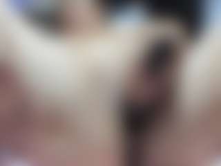 Live cam show with kattysquirt - Athletic Amateur on Camsoda