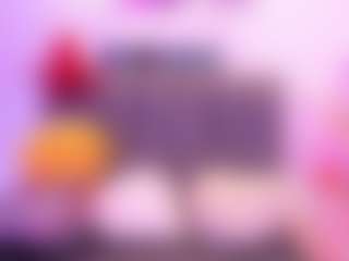 Live cam show with KendraChavez - Living Room on MyBangCams