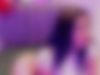 Live cam show with KendraChavez - Amateur on CamwithHer