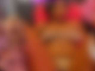 Live cam show with KendraChavez - Average on Dare Cams
