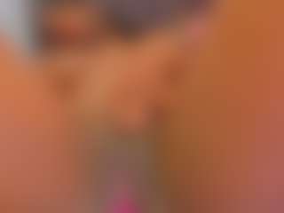 Live cam show with KendraChavez - Lovense Latina on AdultVida.com | colombia
