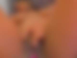 Live cam show with KendraChavez - Anal Latina on Camsoda | colombia
