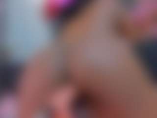 Live cam show with KendraChavez - Living Room on TeamSkeetLive