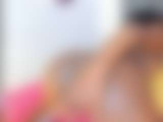 Live cam show with KendraChavez - Ebony Teen (18+) on CamSextacy | colombia