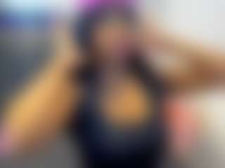 Live cam show with KendraChavez - Ride Torso on Uber Horny