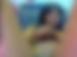 Live cam show with KendraChavez - Black Shaved Pussy on Strip Flash - Live Sex Shows