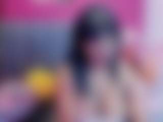 Live cam show with KendraChavez - Natural on Camsoda
