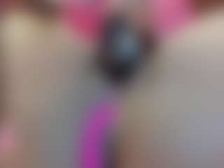Live cam show with KendraChavez - Ebony Teen (18+) on Taboo Cams XXX