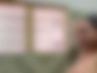 Alice Jones milf MILF webcam performer live streaming