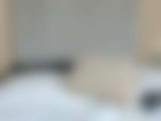 Live cam show with Alice Jones - Mature Middle Aged on Camming Site