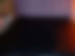 Live cam show with Alice Jones - Middle Aged on CamSodaAdn