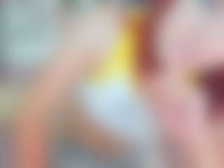CreamyLissa's Live Sex Cam Show