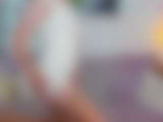 Live cam show with CreamyLissa - Red Hair on Milfs Live