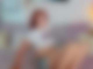 Live cam show with CreamyLissa - Bikini on Cam Slut