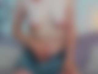 CreamyLissa's Live Sex Cam Show