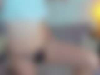 CreamyLissa's Live Sex Cam Show