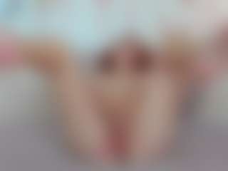 CreamyLissa's Live Sex Cam Show