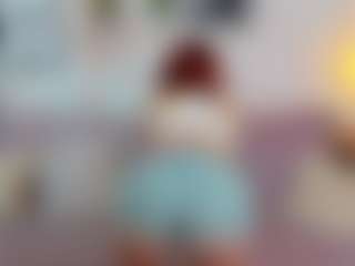 Live cam show with CreamyLissa - Cum on Streamer API