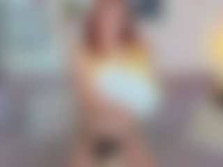 CreamyLissa's Live Sex Cam Show