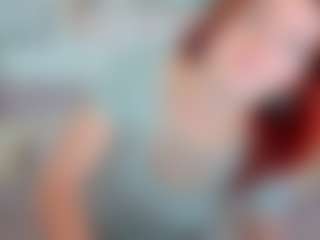 Live cam show with CreamyLissa - Hairy Pussy MILF on slutload