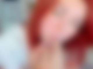 Live cam show with CreamyLissa - Petite MILF on Camsoda