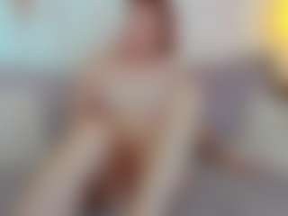 CreamyLissa's Live Sex Cam Show