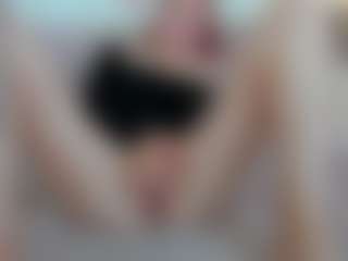CreamyLissa's Live Sex Cam Show