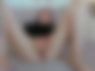 CreamyLissa's Live Sex Cam Show
