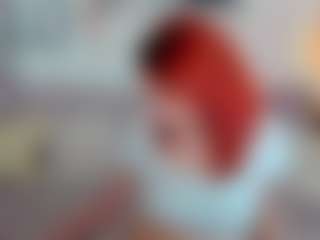 Live cam show with CreamyLissa - Red Hair MILF on instabang