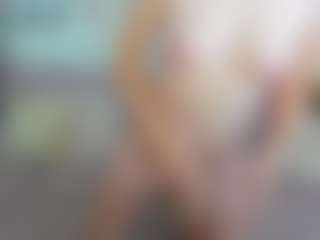 CreamyLissa's Live Sex Cam Show