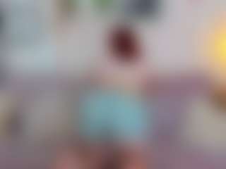 CreamyLissa's Live Sex Cam Show