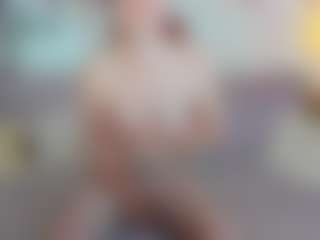 CreamyLissa's Live Sex Cam Show