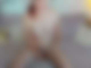 CreamyLissa's Live Sex Cam Show