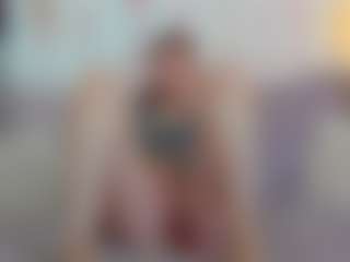 CreamyLissa's Live Sex Cam Show