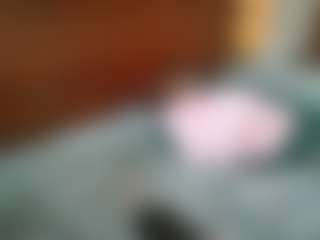 Horny-ella01's Live Sex Cam Show