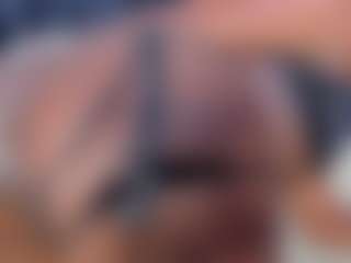 Live cam show with Coco-Kiiss - Athletic on Soda Cam