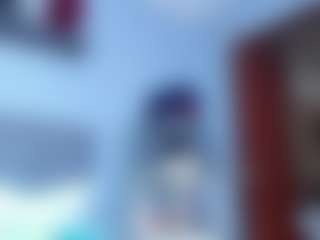 Live cam show with Coco-Kiiss - Facial on Stripli.com