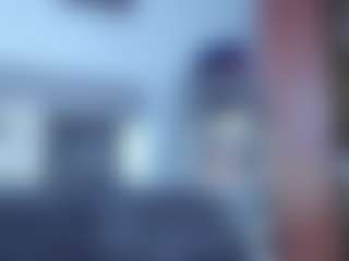 Live cam show with Coco-Kiiss - Ebony on googirlz