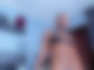 Live cam show with Coco-Kiiss - Masturbate on TeamSkeetLive