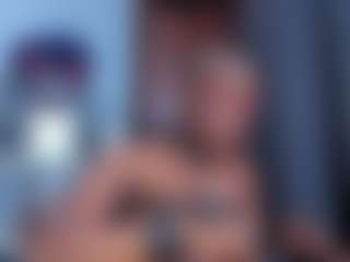 Live cam show with Coco-Kiiss - Black on xDating
