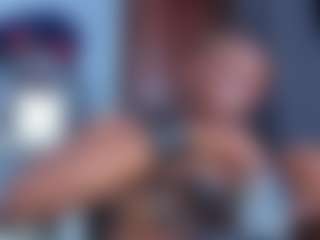 Live cam show with Coco-Kiiss - Ebony on 1on1-livenow | colombia