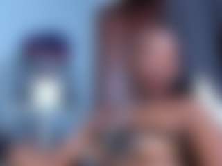 Live cam show with Coco-Kiiss - Ebony on luckytryst.com | colombia