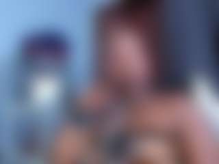 Live cam show with Coco-Kiiss - Ebony on Adult Interactions