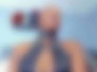 Live cam show with Coco-Kiiss - Creamy on SinfulBabes