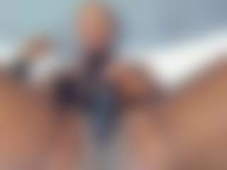 Live cam show with Coco-Kiiss - Ebony on Milfs Live | colombia