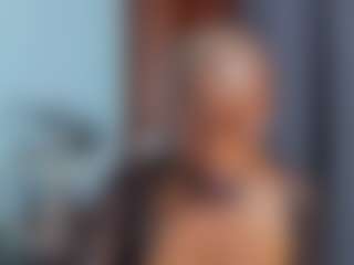 Live cam show with Coco-Kiiss - Ebony on SmokeAndPoke | colombia