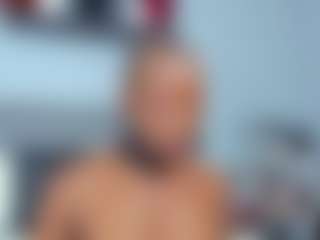 Live cam show with Coco-Kiiss - Spanks on camwithhim.com