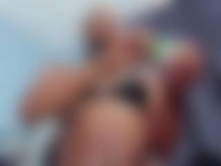 Live cam show with Coco-Kiiss - Ebony on boobsie.com | colombia