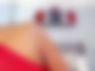 Live cam show with Coco-Kiiss - Dominant on Porn Luv