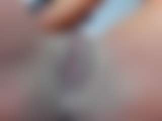 Live cam show with Coco-Kiiss - Ebony Small Tits on camwithhim.com